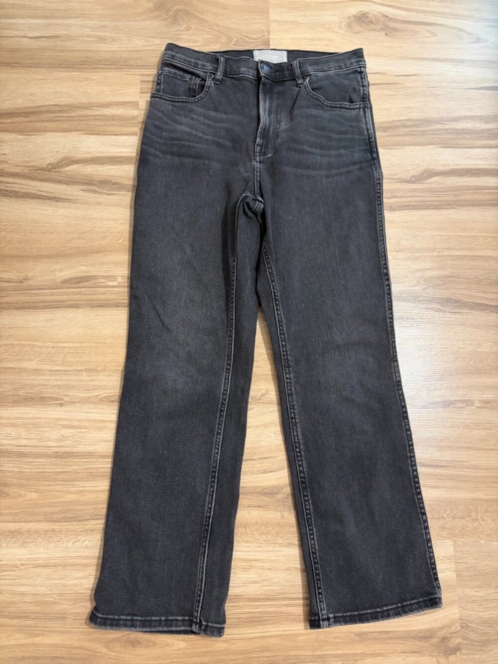 Everlane The Cheeky Bootcut Jean - Size 28 Crop